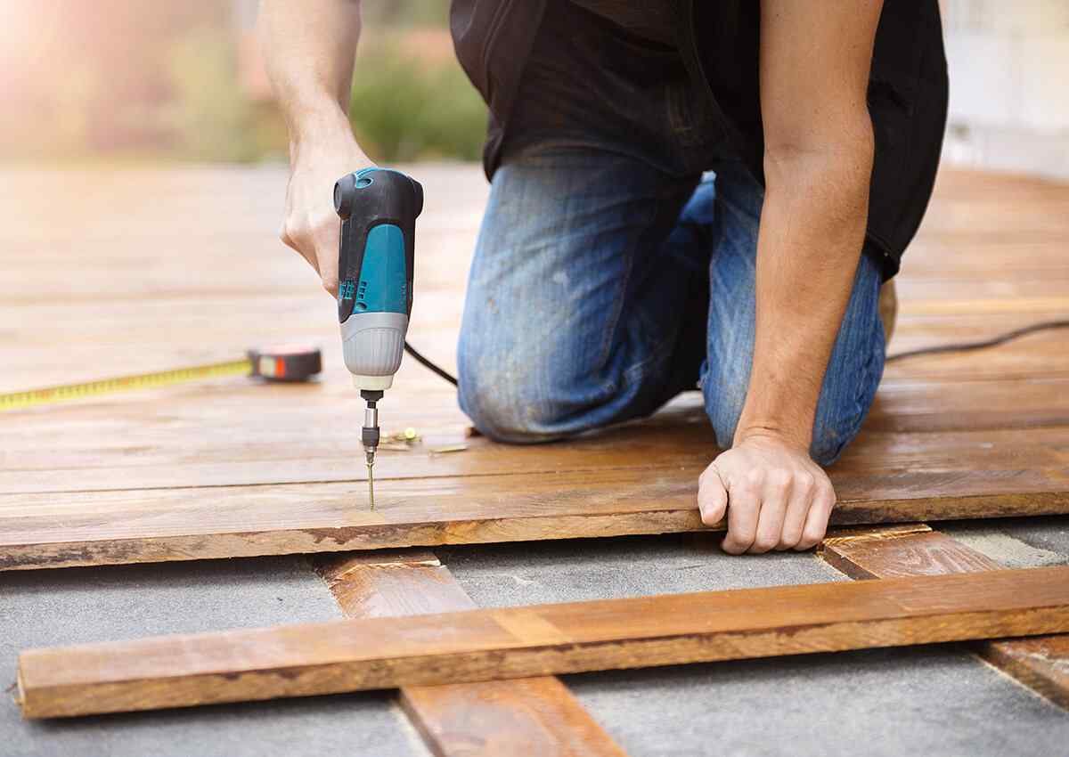 https://flooring.inpact101.com/wp-content/uploads/2018/10/inner_professionals_07.jpg